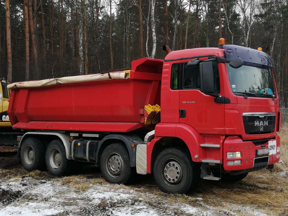 Transport - samochód ciężarowy, wywrotka 18 ton